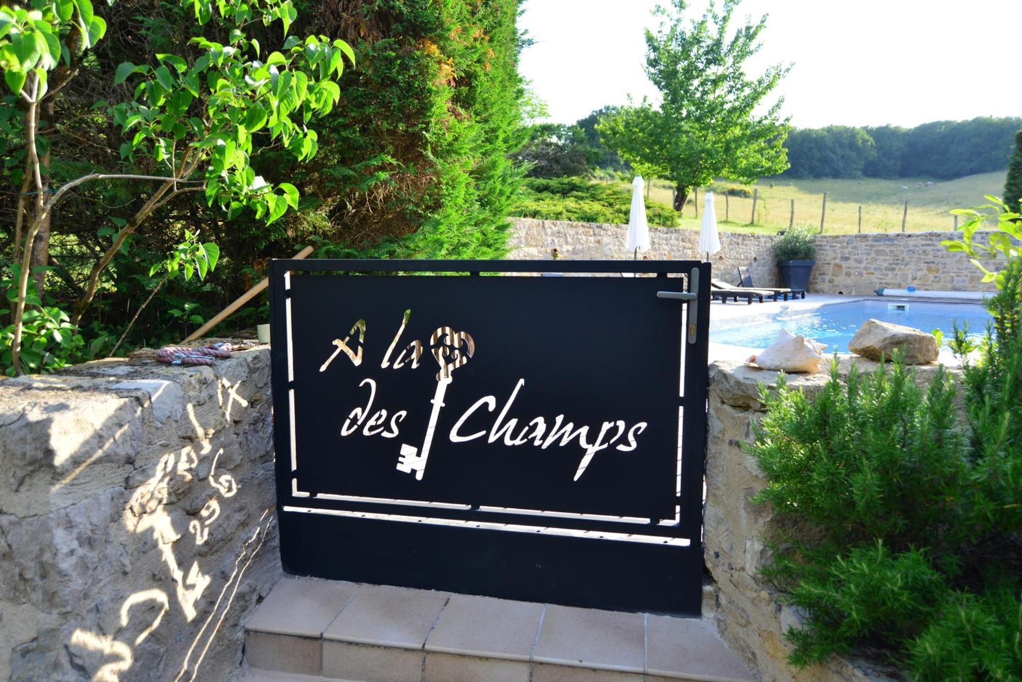 Chambre D'Hotes A La Cle Des Champs Varen 外观 照片
